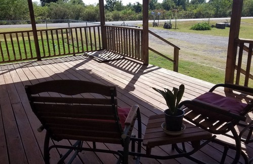 Fort Cobb Cabin | Crow Roost Lake Cabin-Fort Cobb Lake. 2 Blocks to the Boat ramp/Dock