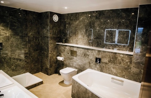 Burnley Hotel | Crow Wood Hotel & Spa Resort
