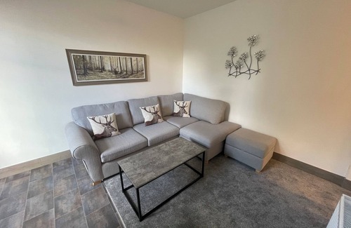 Inverness City Centre Apartment | Crown Àros Beag, Ultra Central, 2-bedroom, 2nd Floor Apartment