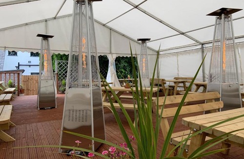 Standish Hotel | Crown at Worthington Hotel