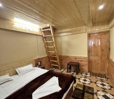 Kasol House | Crown Bliss - Riverside Luxury Paradise
