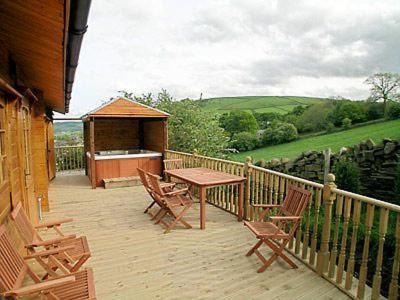 Cononley House | Crown Hill Lodge