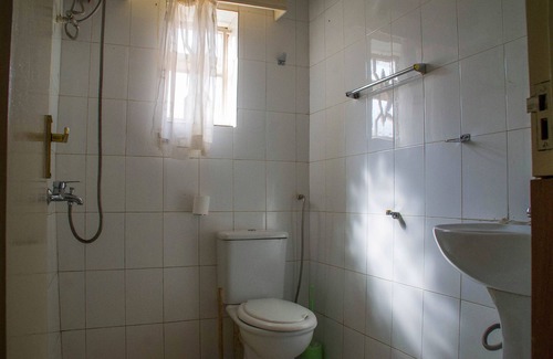 Hoima Hotel | Crown Hotel Hoima