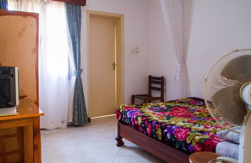 Hoima Hotel | Crown Hotel Hoima