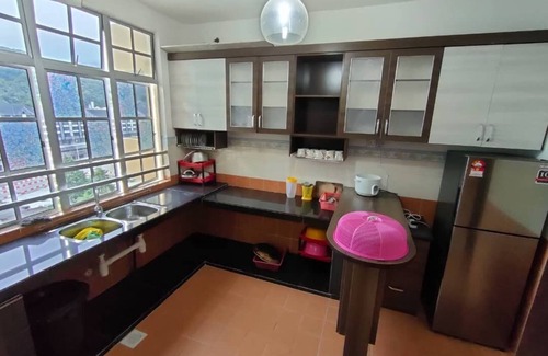 Brinchang Apartment | Crown Imperial Court Apartment Madam Ng1