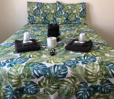 Mount Helix Apartment | Crown Inn & Suites