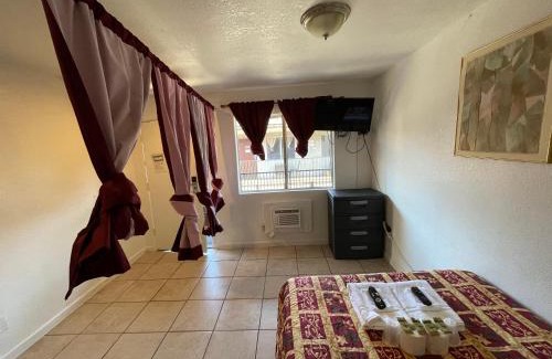 Mount Helix Apartment | Crown Inn & Suites