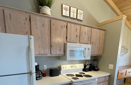 Horseshoe Bend Condo | Crown Point Resort, Arkansas tranquil 1 bedroom
