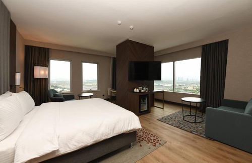 Yenimahalle Hotel | Crowne Plaza Ankara by IHG