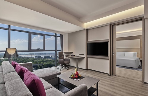 Beijing Hotel | Crowne Plaza Beijing International Airport by IHG