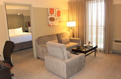 Greektown Hotel | Crowne Plaza - Chicago West Loop by IHG