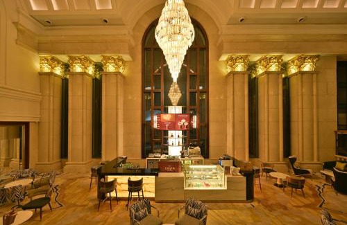Haishu Hotel | Crowne Plaza City Center Ningbo by IHG - Near Ningbo Railway Station