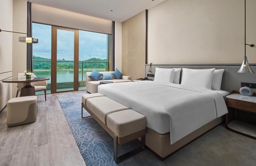 Zhanggong District Hotel | Crowne Plaza Ganzhou by IHG