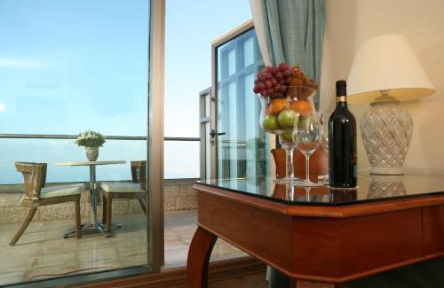 Haifa Hotel | Crowne Plaza Haifa by IHG