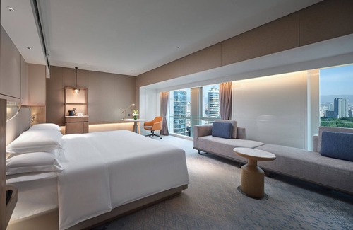 Hohhot Hotel | Crowne Plaza Hohhot City Center by IHG