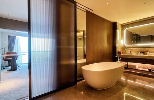 Hohhot Hotel | Crowne Plaza Hohhot City Center by IHG