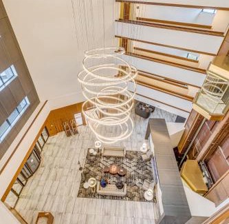 Waverly Hotel | Crowne Plaza Lansing by IHG