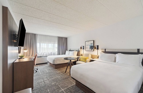 Waverly Hotel | Crowne Plaza Lansing by IHG