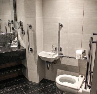 Heathrow Villages Hotel | Crowne Plaza London Heathrow T4 by IHG