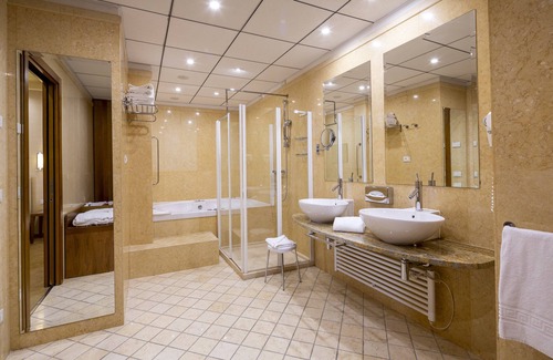 Padova Hotel | Crowne Plaza Padova by IHG