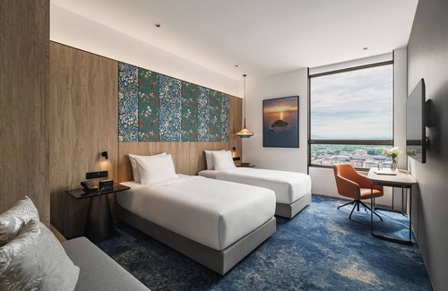 Butterworth Hotel | Crowne Plaza Penang Straits City by IHG