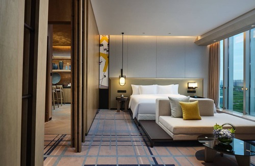 Nantong Hotel | Crowne Plaza Qidong by IHG