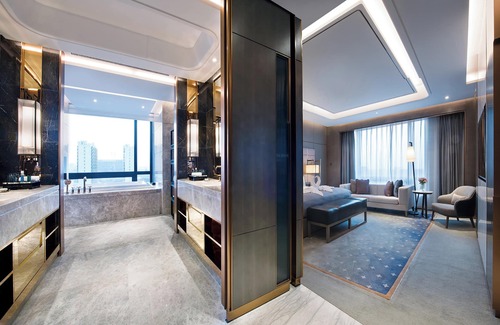 Minhang Hotel | Crowne Plaza Shanghai Pujiang by IHG