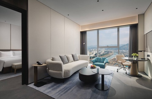 Shangluo Hotel | Crowne Plaza Shangluo by IHG