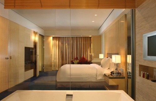 Dongli Hotel | Crowne Plaza Tianjin Binhai by IHG