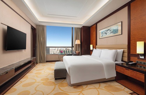 Tanggu Hotel | Crowne Plaza Tianjin Binhai Center by IHG
