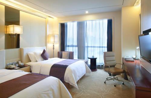 Fangcheng Hotel | Crowne Plaza Xiangyang by IHG
