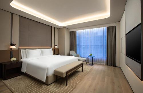 Zhongyuan District Hotel | Crowne Plaza Zhengzhou High Tech Zone by IHG