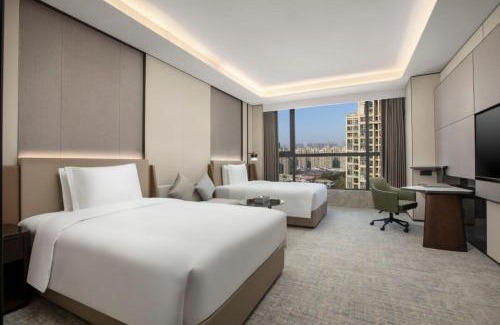 Zhongyuan District Hotel | Crowne Plaza Zhengzhou High Tech Zone by IHG