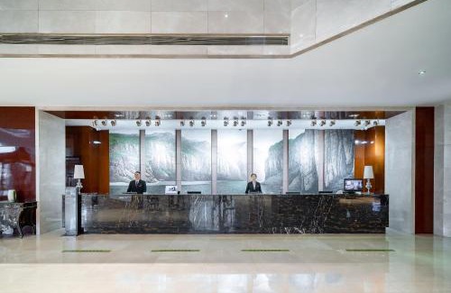 Jingkou District Hotel | Crowne Plaza Zhenjiang by IHG