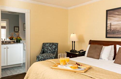 Provincetown Hotel | Crowne Pointe Historic Inn Adults Only