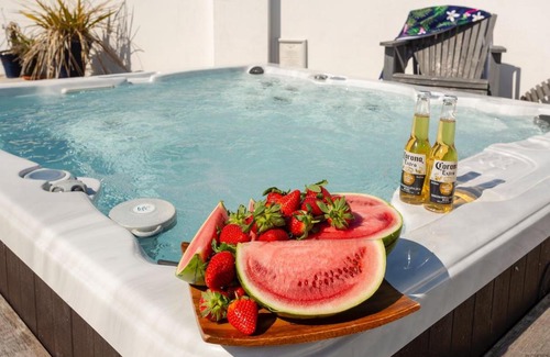 Croyde House | CROYDE WISTERIA COTTAGE 4 Bedrooms