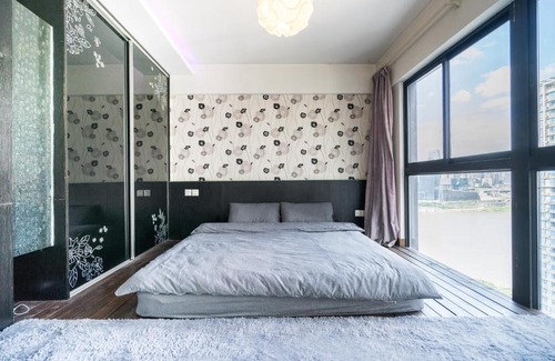 Yuzhong Apartment | Crush on the River View Apartment
