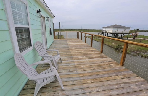Golden Meadow House | Crusty Crab - Boat Access - Island Realty