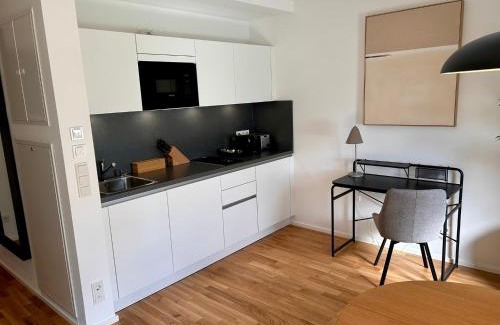 Regensburg Apartment | cruwzo I Regensburg Towers - Design Apartments