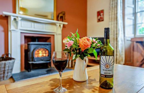 Dre-fach Felindre House | Cryngae