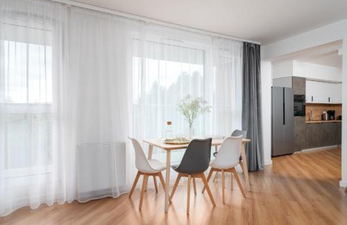Fabryczna Apartment | Crystal Apartment