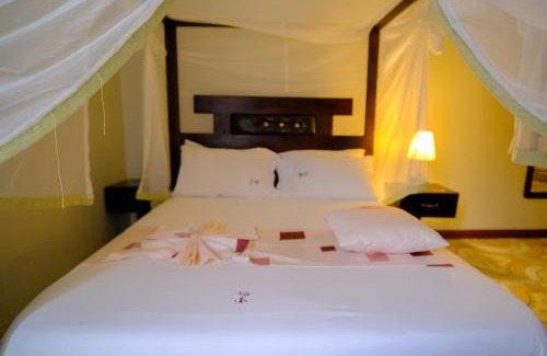 Entebbe Apartment | Crystal Apartments Entebbe Uganda Next to UN Base