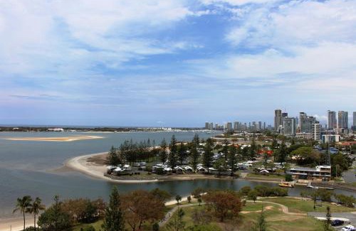 Labrador Apartment | Crystal Bay On The Broadwater