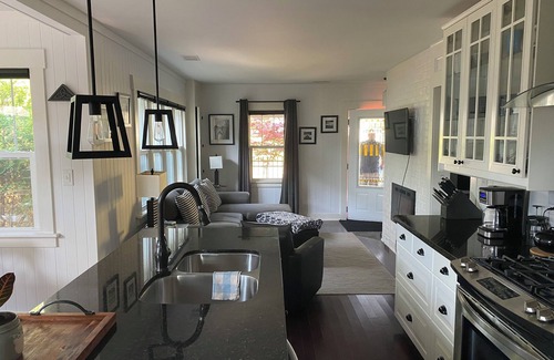 Crystal Beach House | Crystal Beauty