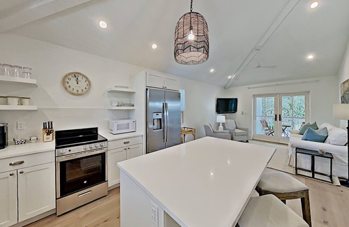 Santa Rosa Beach House | Crystal Blue Persuasion - Sleeps 2 - 1 Block to the Beach!