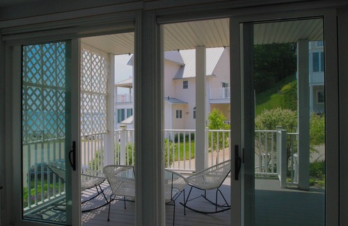 Crystal Beach House | Crystal Cove Cottage - Family friendly, Private beach, Gated community!