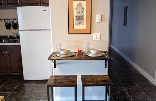Regional District of Nanaimo Apartment | Crystal Hollows Lake View