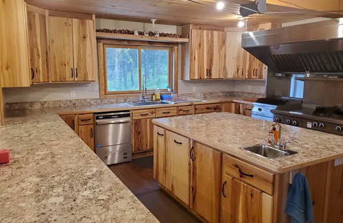 Vanderhoof Resort | Crystal Lake Wilderness Resort in central BC, Lodge/Cabins & Seadoo/ATV Rentals