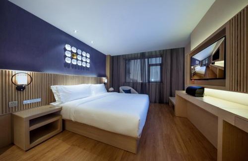 Xuanwu Hotel | Crystal Orange Hotel Beijing West Railway Station South Square Branch