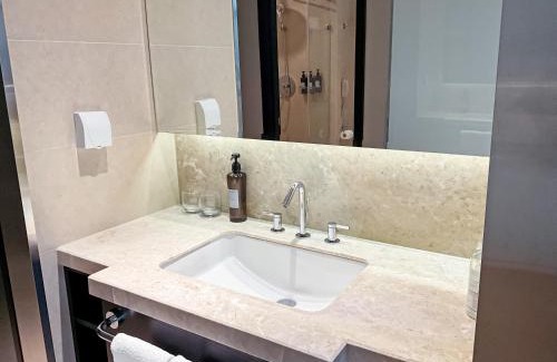 Pudong Hotel | Crystal Orange Hotel Shanghai International Tourism Resort Chuansha